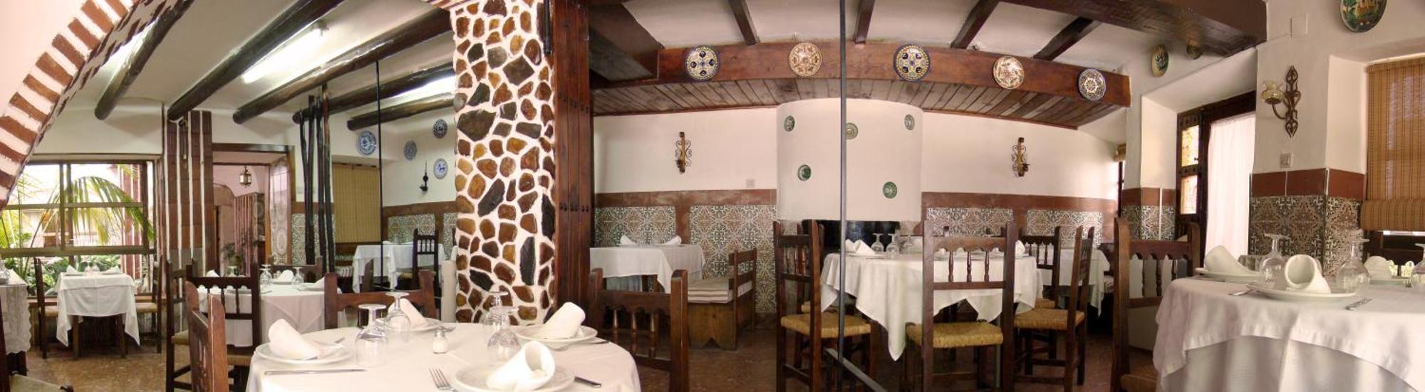 Hostal Emilia Trujillo Exteriör bild